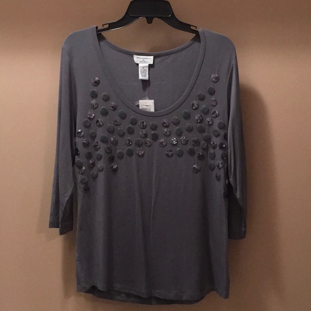Women’s Philosophy by Republic, 3/4 sleeve gray top with sequins, size XL, NWT